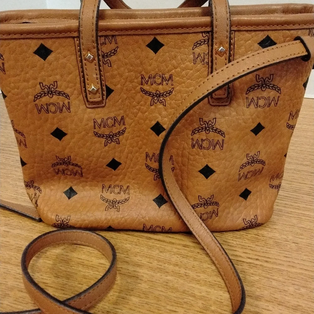 MCM Mini Anya Top Zipper Shopper Tote - Picture 3 of 8